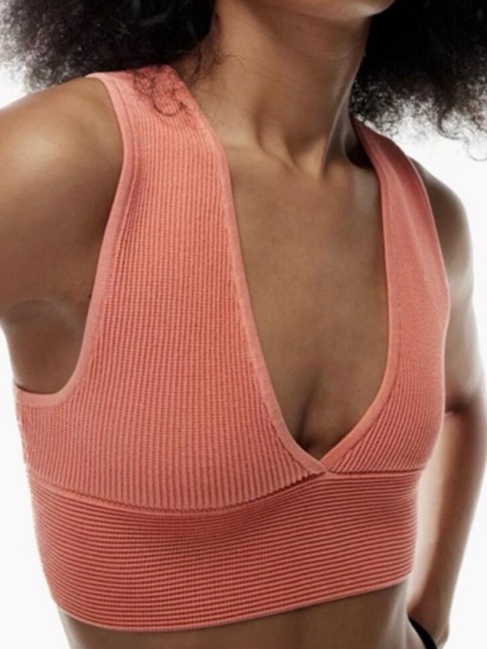 Aritzia Ribbed V-Neck Cropped Tank